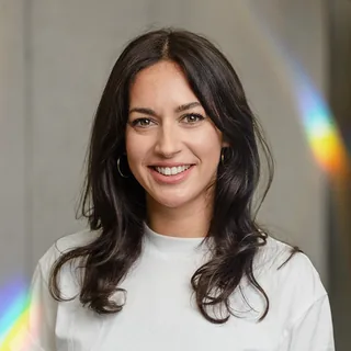 Porträt von Selina Zirbes